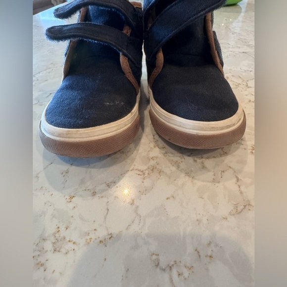 Old Navy size 6 Blue and Brown Kids Shoes - Picture 4 of 13
